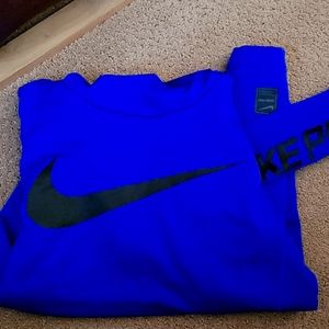 Nike boys hyper warm fitted top with hoody